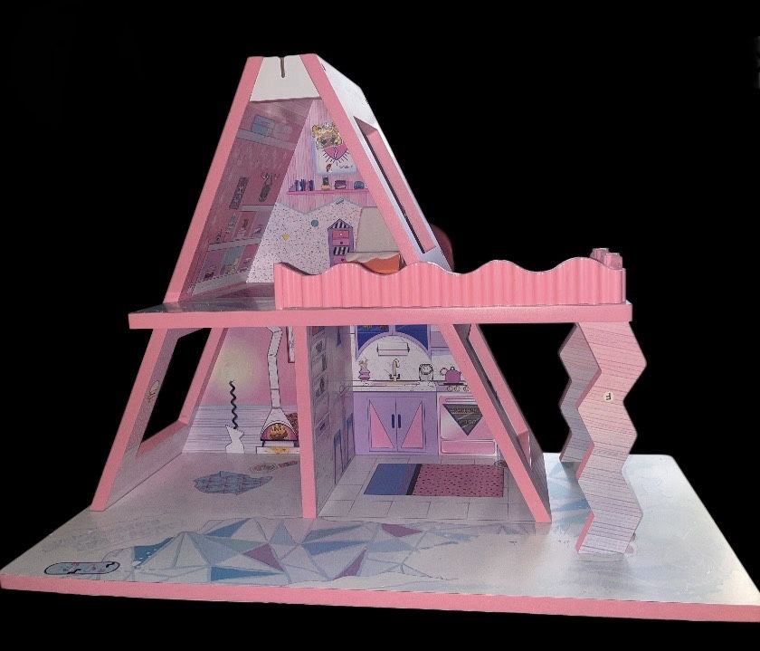 lol Winter Doll House