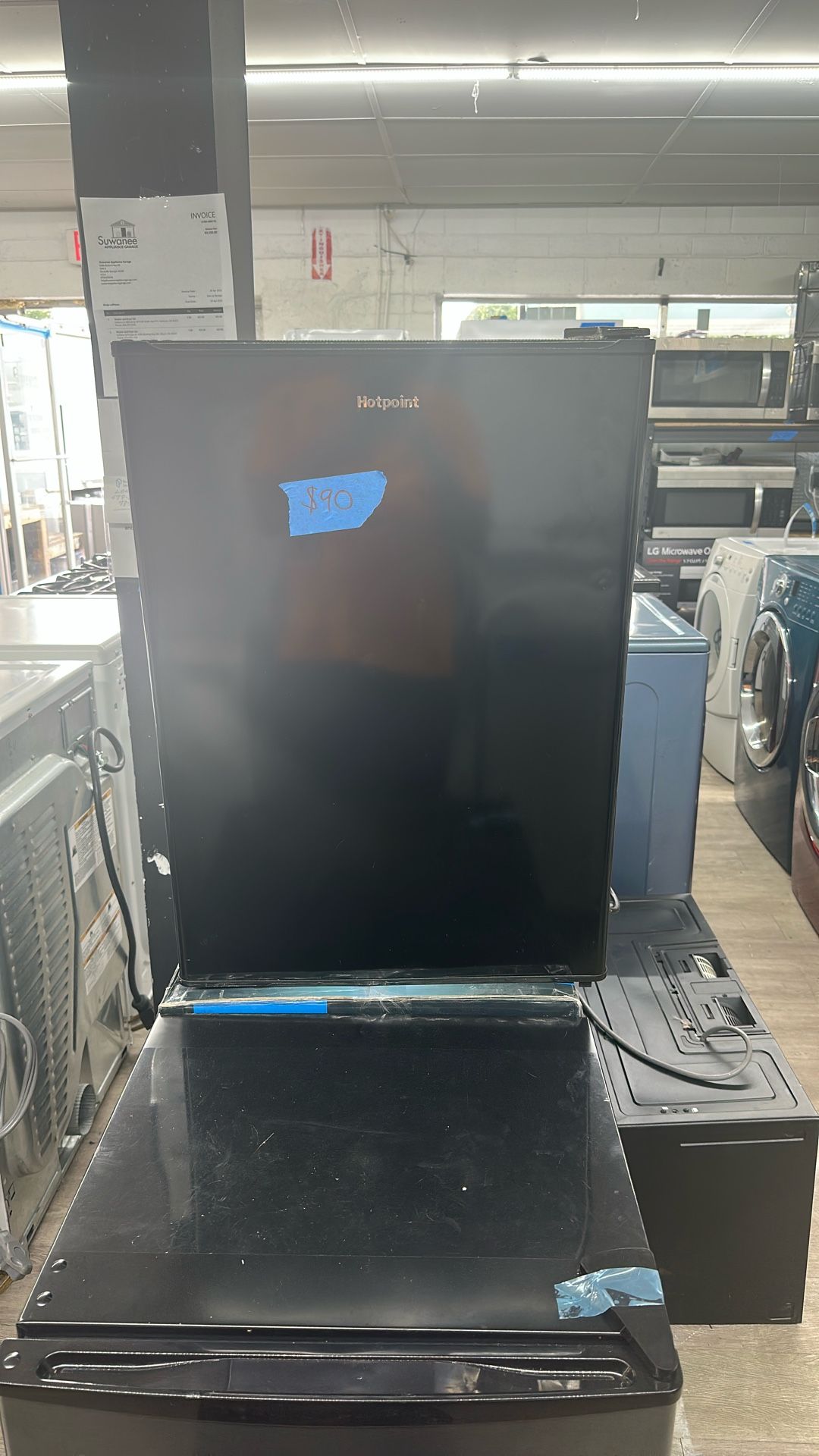 Hotpoint Mini Fridge (OPEN BOX, $90)