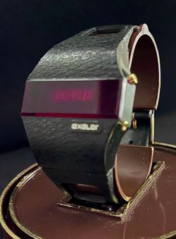 Exelar Vintage Rare Red LED Digital Watch (70’s)
