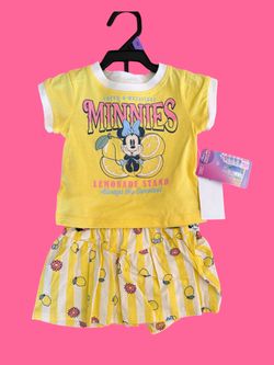 Minnie Mouse 2pc shirt & shorts