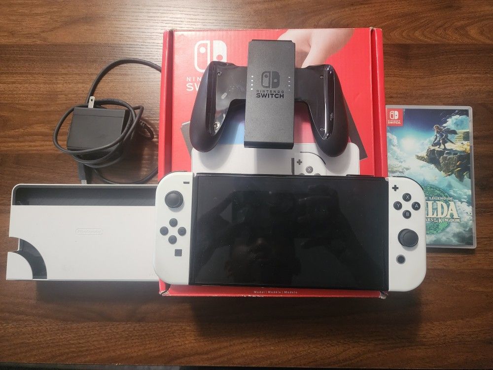 Nintendo Switch OLED Bundle