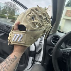 Marucci Ascersion 11.25 Baseball Glove