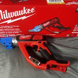 MILWAUKEE DOBLE CUT METAL SHEAR  M18 18-Volt 14-Gauge Lithium-Ion Cordless Double Cut Metal Shear (Tool-Only
