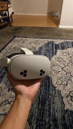 Meta Quest 3S VR Headset