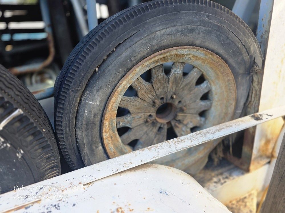 Antique Tires 