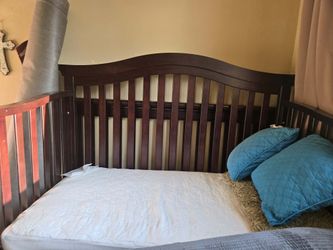 Crib baby/toddler for sell