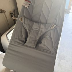 Baby Bjourn Bouncer 