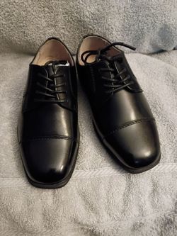 Florsheim Boys  Black Leather Dress Shoes