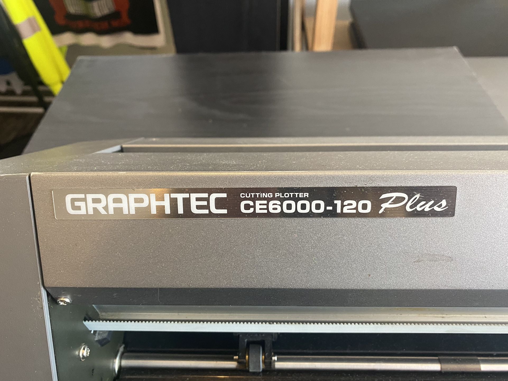 GRAPHTEC CE6000-120 PlUS
