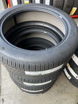 Tesla 235 45 18 Hankook ventus