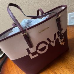 New MK Purse 