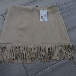 Fringe Forever 21.      Skirt   Small