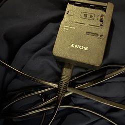 Sony Battery Charger for NPFZ100 - Black A6700, Fx30, Fx3