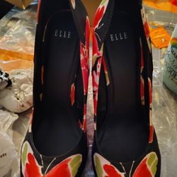 Beautiful ELLE Butterfly Wedges 