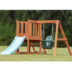Kids Swing Set - Play Gym 