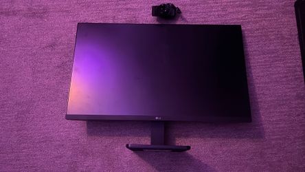 LG monitor