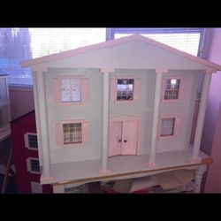 Furnished Dollhouse 