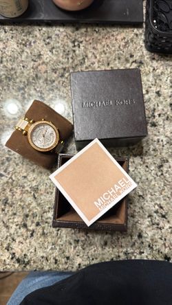 MK watch