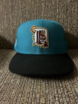 Detroit Tigers With Patch 71/4