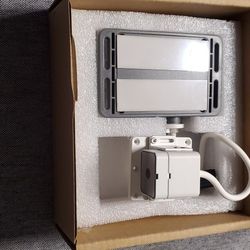 WiseEye Store Intelligence AI Cameras 