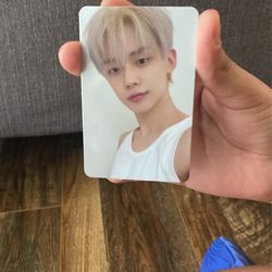 Yeonjun Rare photo cards will never find again Bidding starts at 700 price is not negotiable