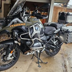 2015 BMW R1200GSA Loaded