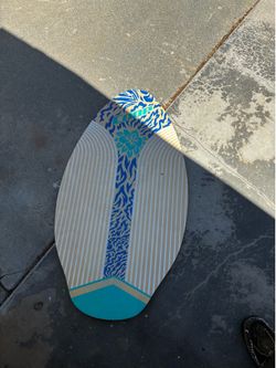 Skimboard