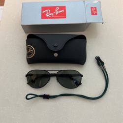 Ray-Ban Sunglasses 