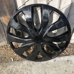 1 16” Hub Cap 