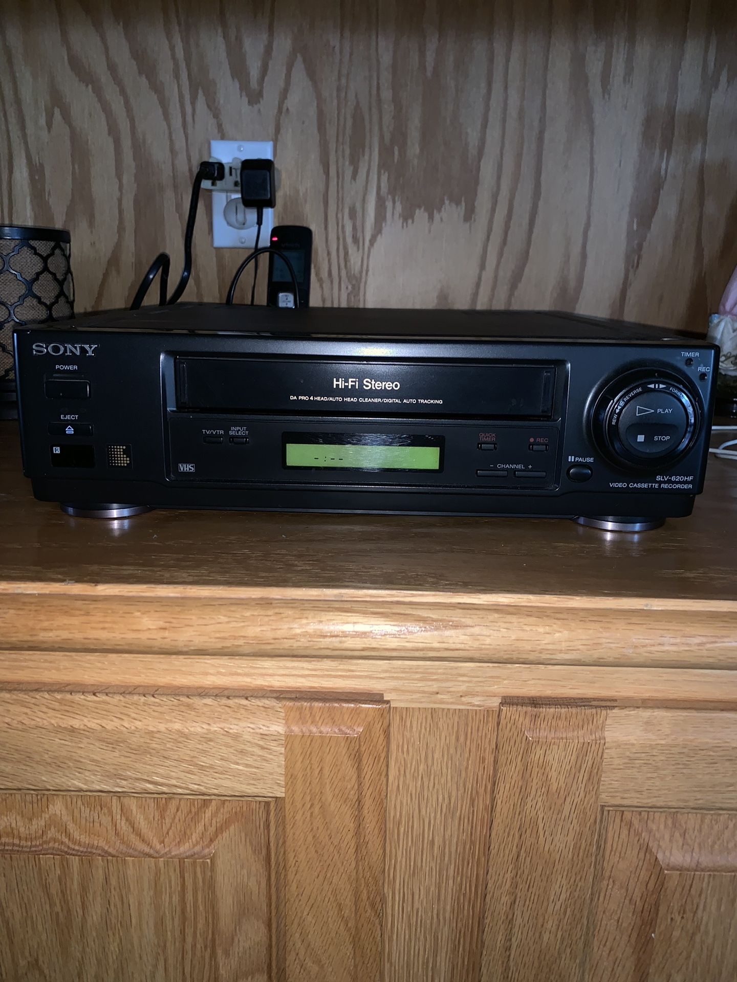 Sony VCR Player & Recorder VHS Model SLV-620HF