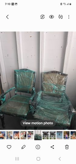 2 DINING ROOM CHAIRS