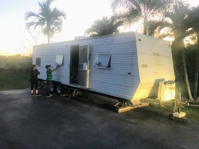 Photo 2006 gulfstream cavalier 32 ft campermobile home