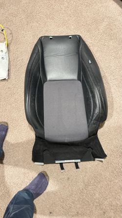 2018 Honda clarity driver seats cover.