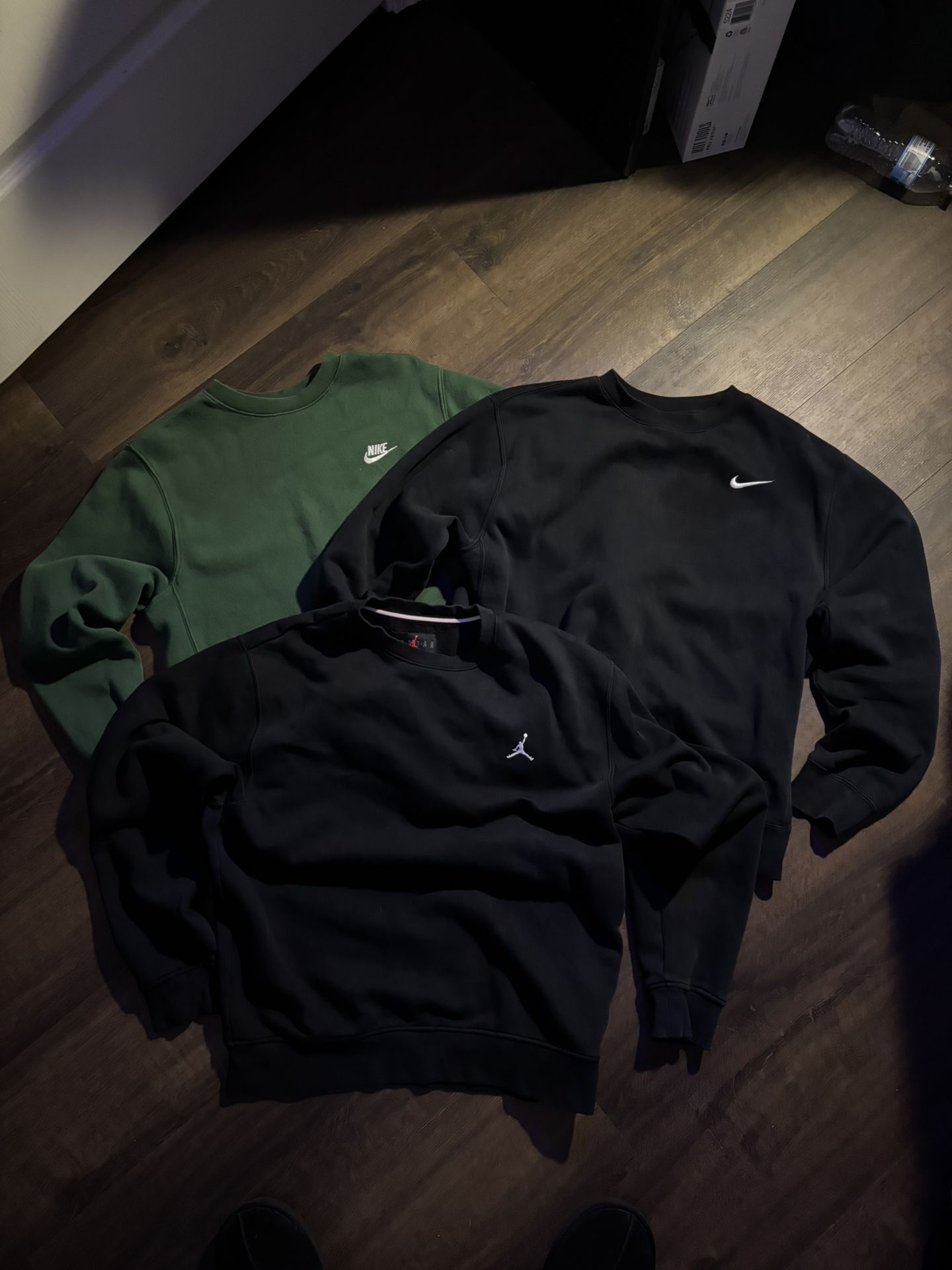 nike/jordan crew necks