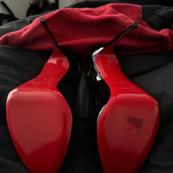 Christian Louboutin Prive’ Black Patent Leather Peep Toe Slingback Pumps - Size 39