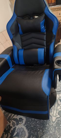 Incline massage chair