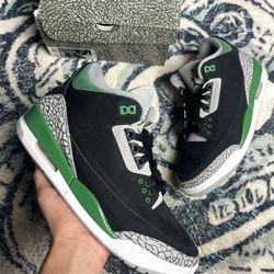 Jordan 3 Retro Pine Green 9.5 Men 