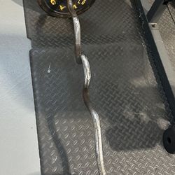 Cutl Bar With Plates