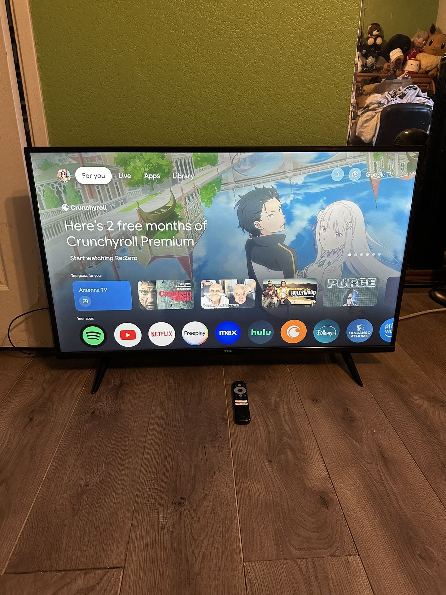TCL 43-Inch Class S4 4K LED Smart TV with Roku TV (43S450R, 2023 Model) 