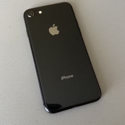 iPhone 8 (64gb)UNLOCKED /DESBLOQUEADO  For All Carriers  🔥