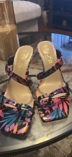 Unisa Floral Print Strappy Heeled Sandals
