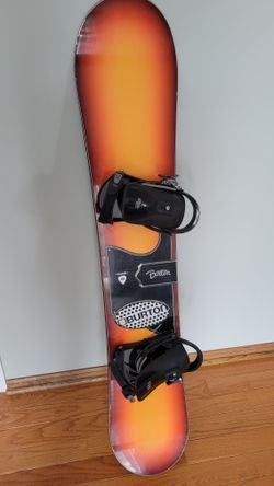 Burton Clash 154 snowboard with bindings for Sale in Homer Glen