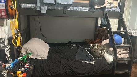 Free bunk bed must take every thing