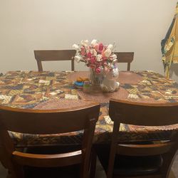 Dinning Table