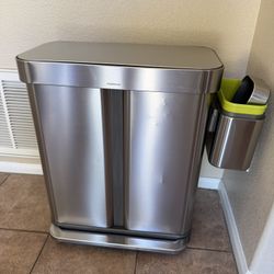 Simple Human Trash Can/ Recycle/ Compost