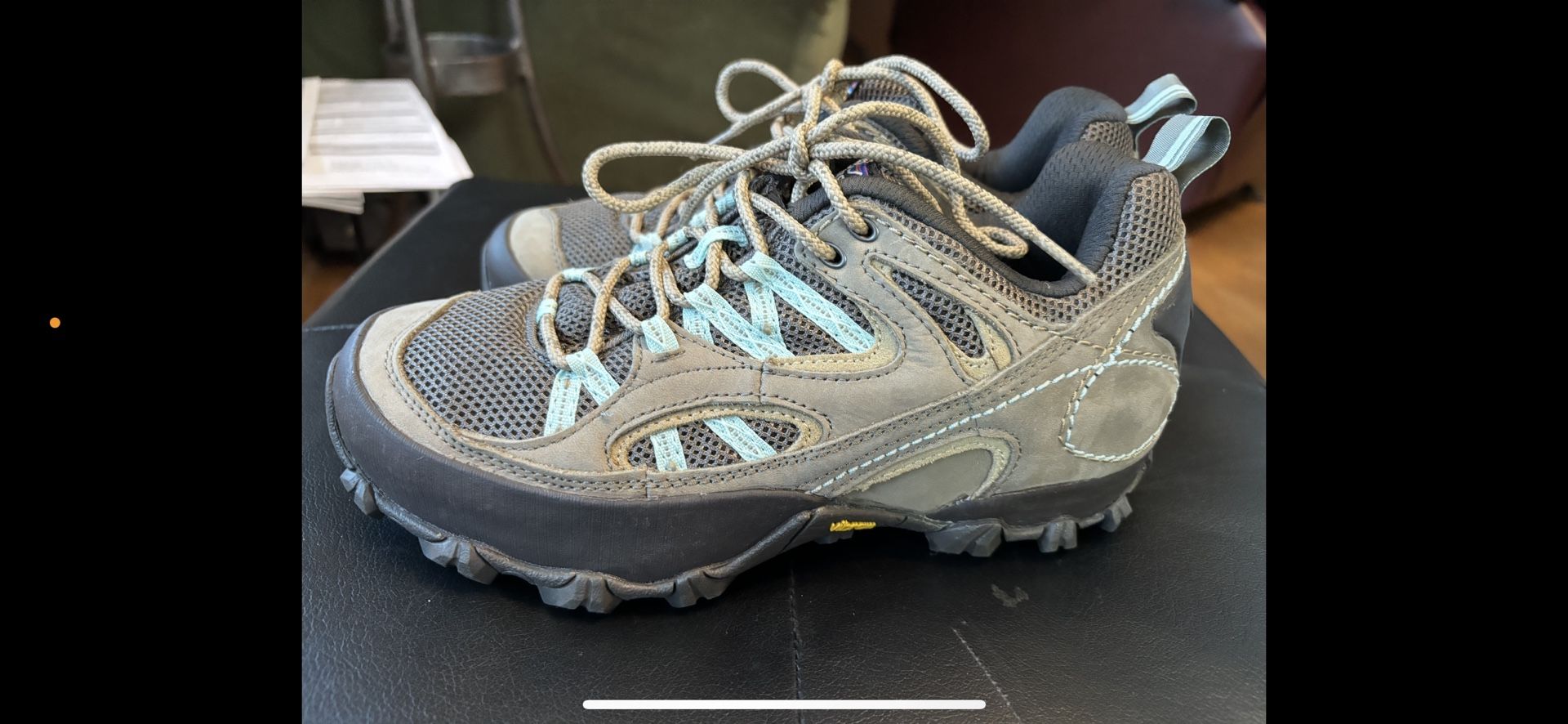 Patagonia Women’s Hiking Vibram Soles Gray Teal Tennis Shoes.
