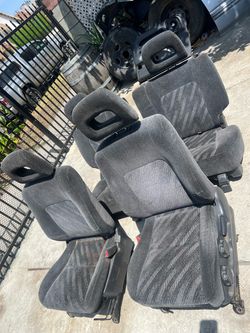 2001 Honda CR-V- Seats Set