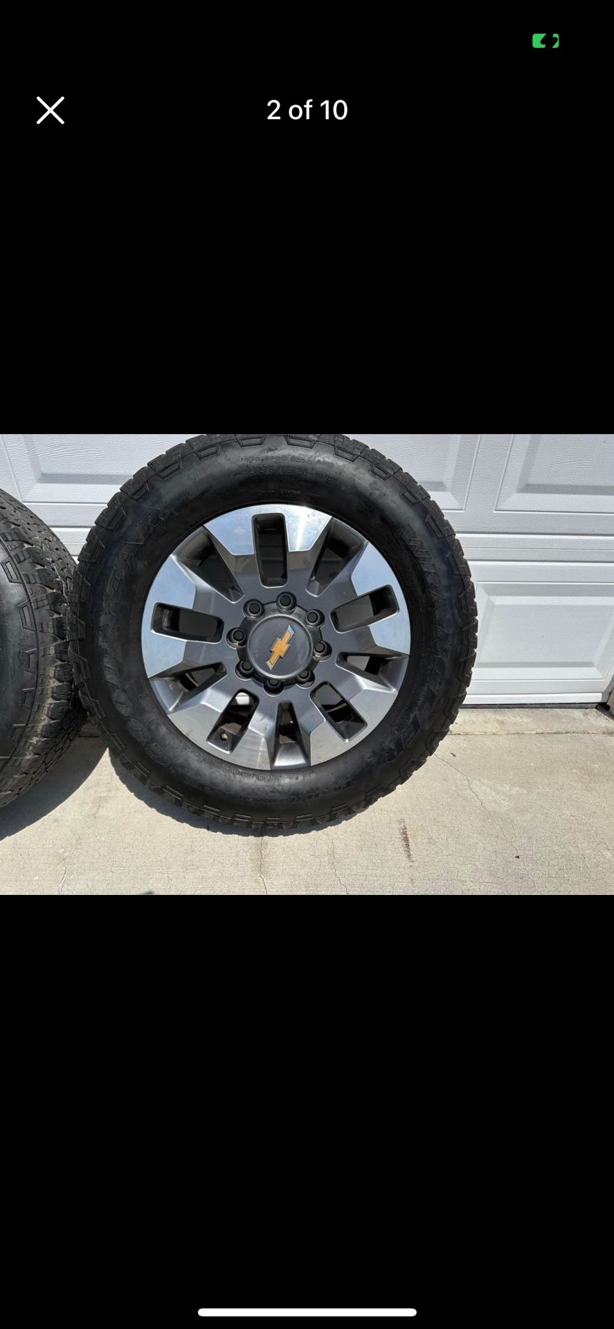 Set of four 2500hd 8 lug wheels Rims are 20 inch