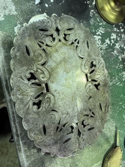 Wallace Silverplate Footed 9” Engraved Trivet