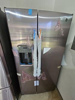 Stainless steel refrigerator